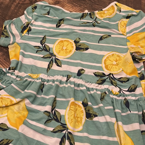 Lime n Chili Women’s shirt large - Picture 4 of 5